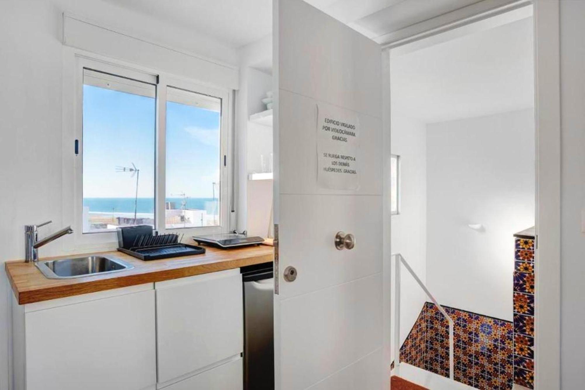 LUNA 3 - Solo familias o Parejas -55m2 - No Grupos Conil De La Frontera Exterior foto