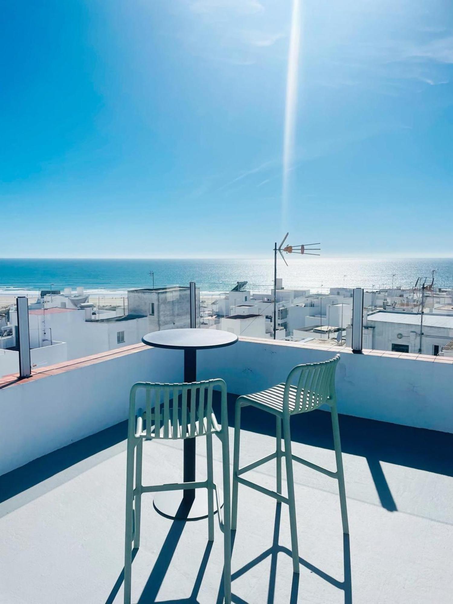 LUNA 3 - Solo familias o Parejas -55m2 - No Grupos Conil De La Frontera Exterior foto