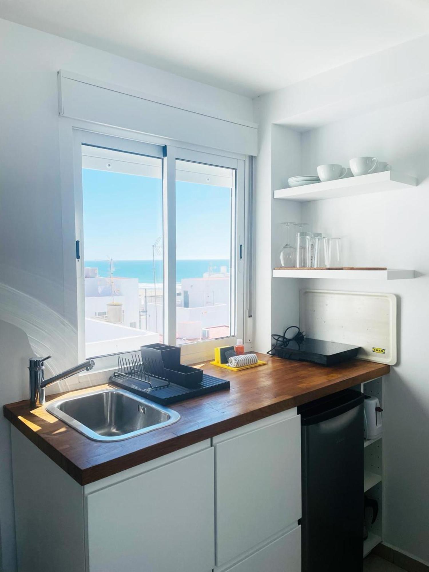 LUNA 3 - Solo familias o Parejas -55m2 - No Grupos Conil De La Frontera Exterior foto